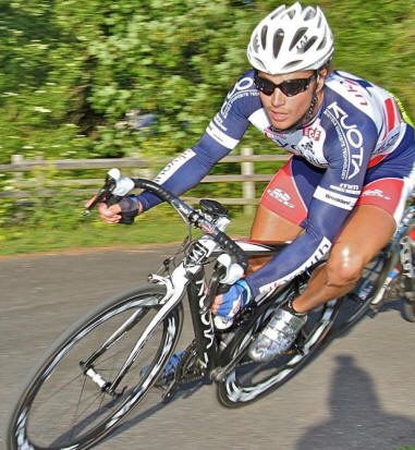 Greg Mansell ~ heading for a crit victory