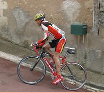 flamme rouge climbing